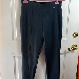 *3 for $25*  Anne Klein Black & Blue Trousers, size 10 . EUC